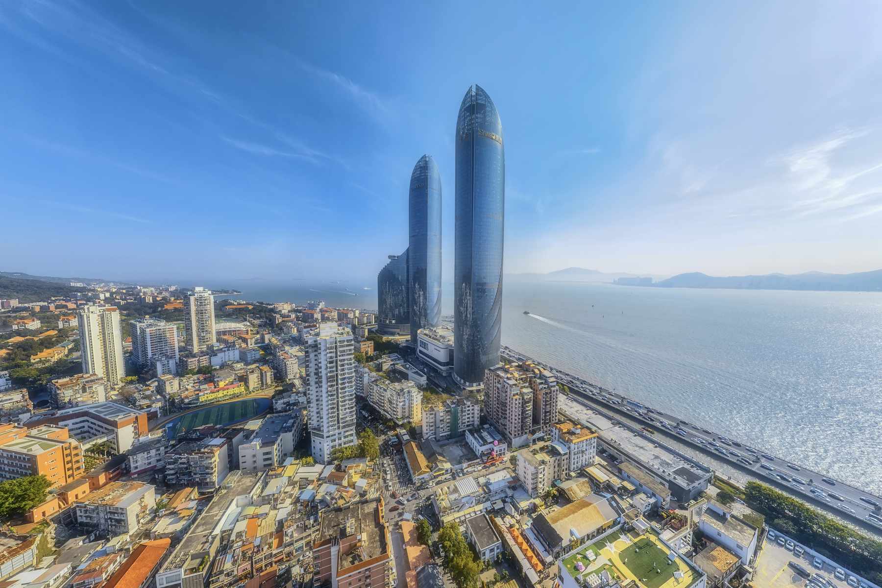 桥上风景